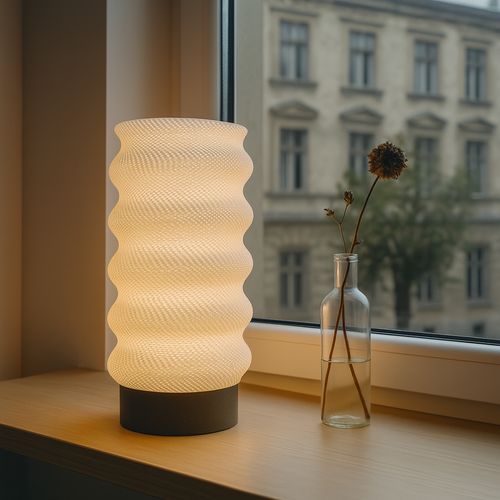Lampada da Tavolo Lumina Twist – Scultura Spirale 3D