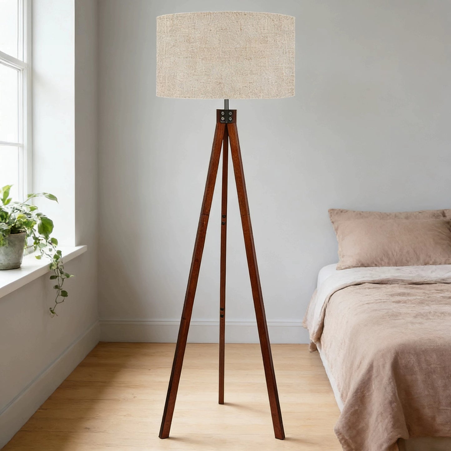 Lampada da Terra in Legno Massello – Stile Retrò Europeo
