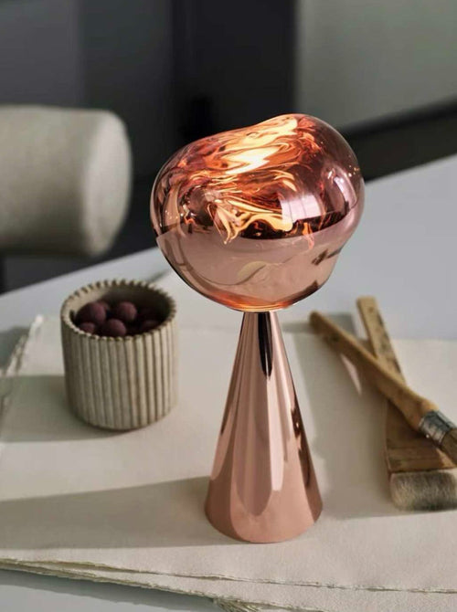 Lampada da Tavolo Effetto Vetro Fuso – Ricaricabile e Dimmerabile